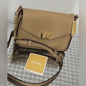 NWT Michael Kors Sylvia Small Flap Crossbody Leather Camel Gold Tan Beige